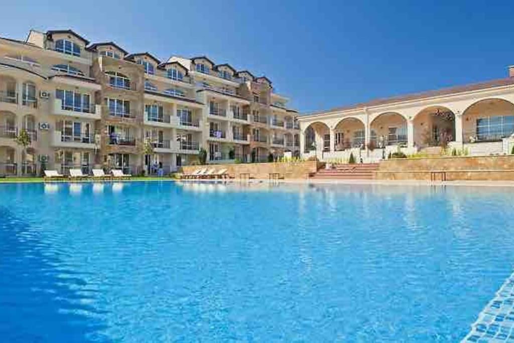 Studio E32 Atia Resort Chernomoretz チェルノモレツ エクステリア 写真
